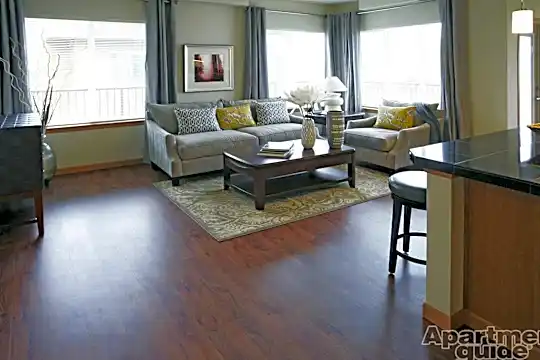 Shangri La Apartment Homes Photo 2