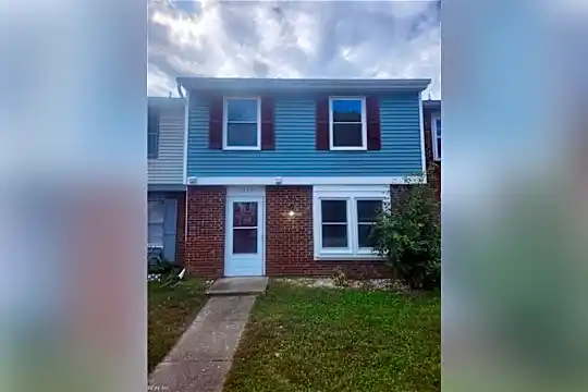 1339 Peabody Dr Photo 1