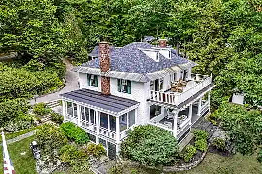 180 Sewall Rd Photo 2