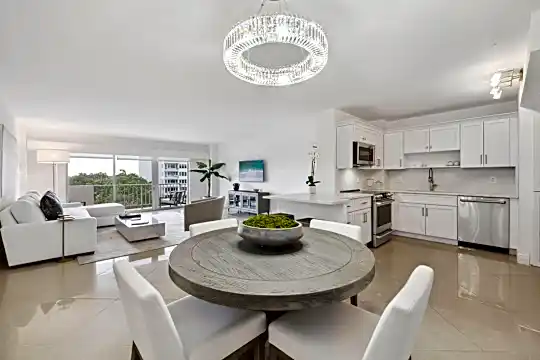875 E Camino Real #6F Photo 2