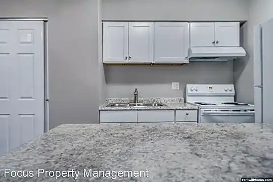 3020 W. Spencer Street Photo 1