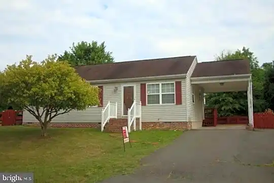 10810 Peach Tree Dr Photo 1