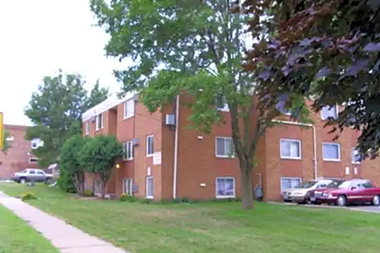 Dodd Place Photo 2