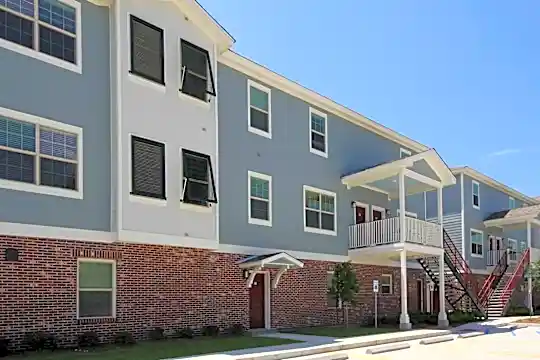 Marina Vista Apartments Photo 1