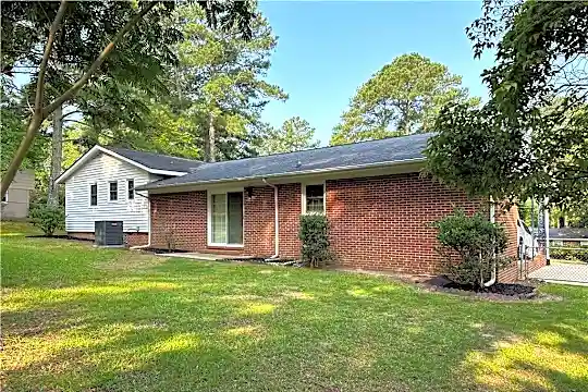2522 Vestal Ave Photo 2