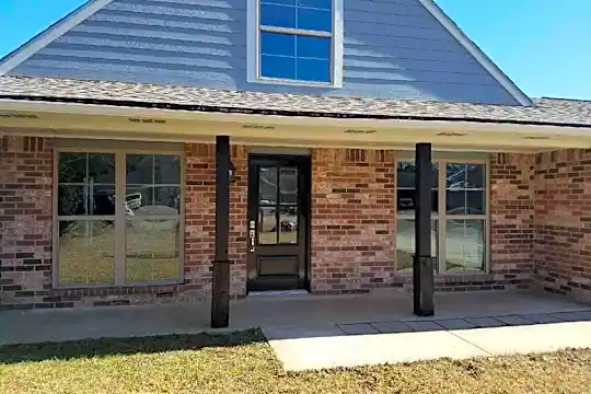 124 Tara Dr Photo 1