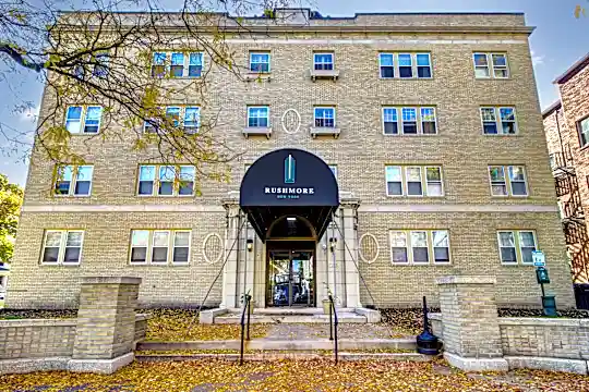 Park Avenue Apartments Photo 1