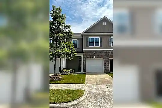 714 Silver Stream Ln Photo 1