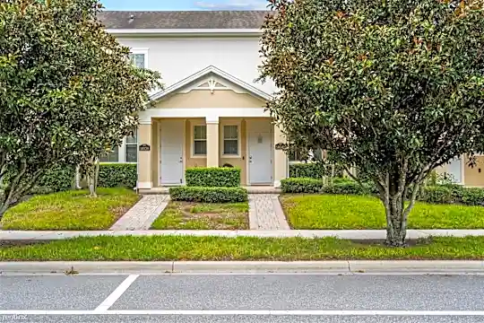 14042 Avenue of the Groves Photo 1