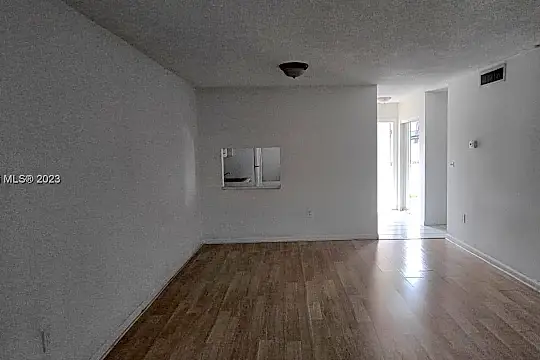 505 NW 177th St #134 Photo 1