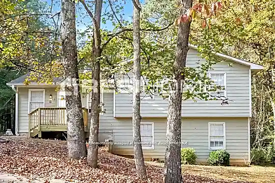 20 Beverly Park Court Photo 2