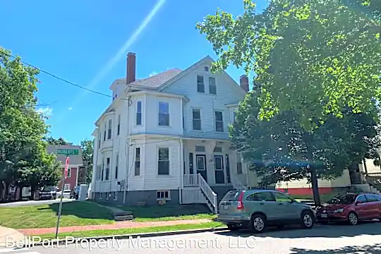 75 Roberts St Photo 1