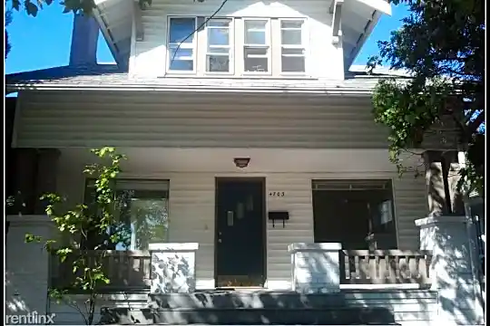 4703 Fremont Ave N Photo 1