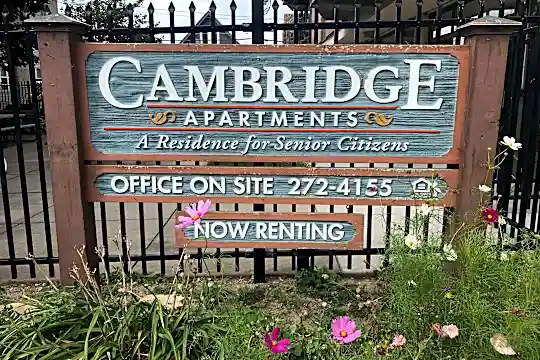 Cambridge Apartments Photo 2