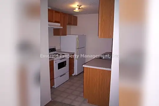 158 N Jefferson St Photo 1