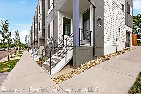 5305 W 12th Ave Photo 2