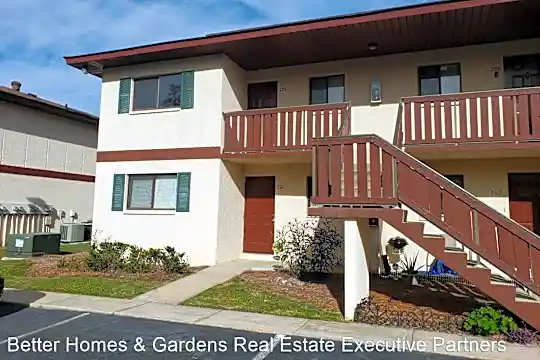 205 Windsong Cir Photo 1