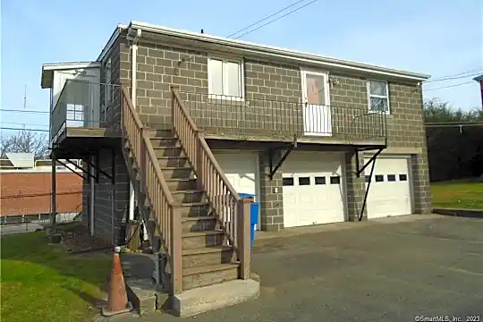 190 Baldwin Ave #REAR Photo 1