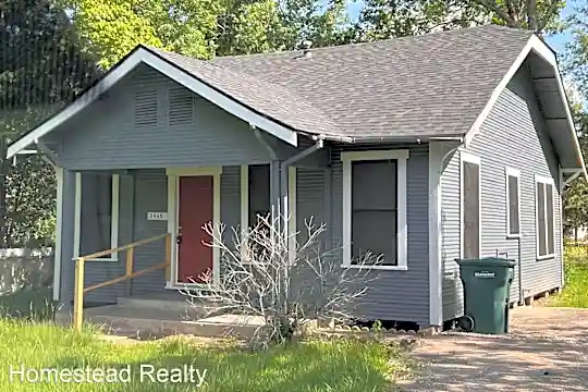 2465 Taylor St Photo 1