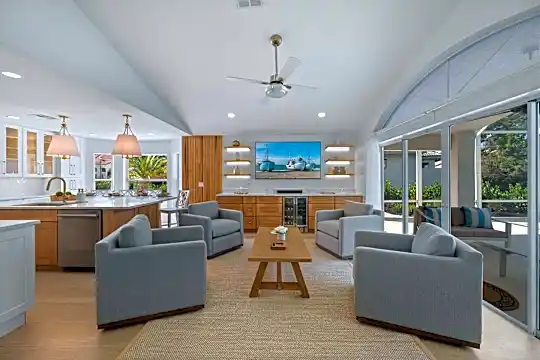 4185 Sea Mist Way Photo 1