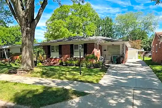 424 W La Salle Ave Photo 1
