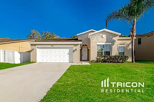 4631 Doral Park Avenue Photo 1