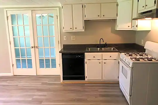 115 Dr 1219 Photo 2