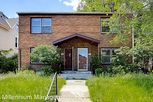 865 Snelling Ave N Photo 1