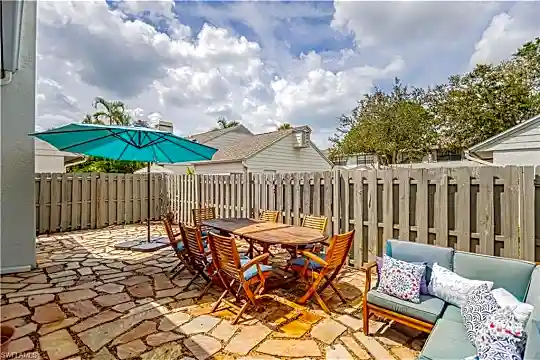 870 Meadowland Dr #5-5 Photo 1