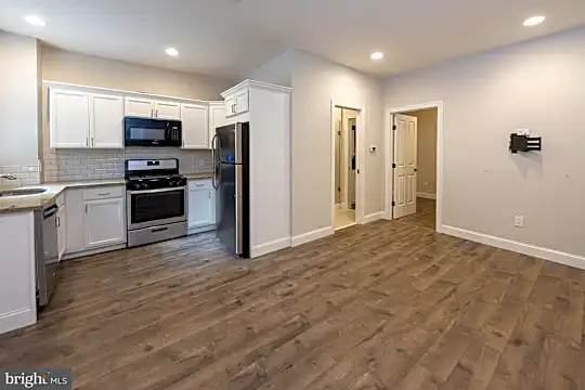 16 Stoney Hill Rd Photo 2