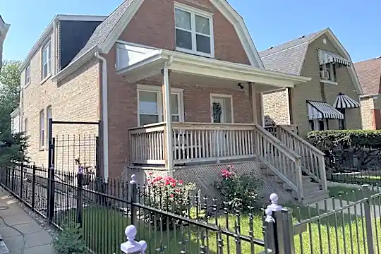 1114 N Kedvale Ave #1 Photo 1