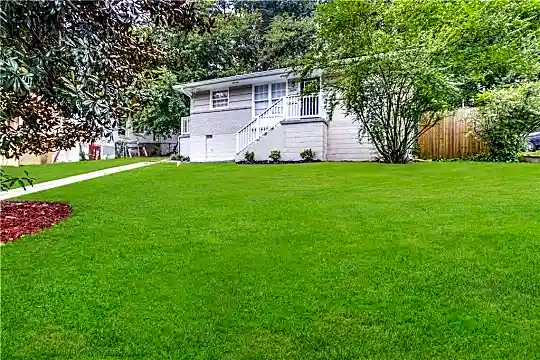2639 Harmony Way Photo 2
