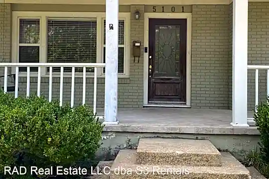 5101 Lawson Ave Photo 2
