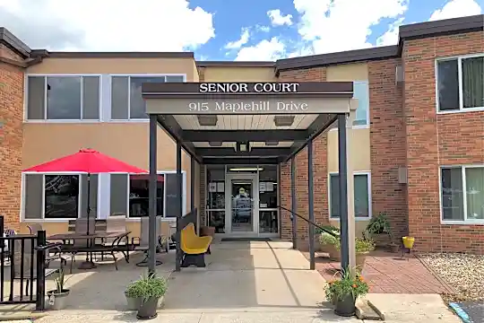 Senior Court Apartments Photo 2