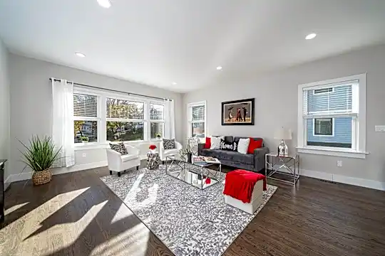 22 Orchard St #1 Photo 1