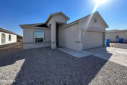 924 Coyote Melon Dr Photo 2