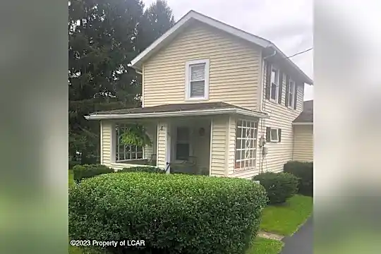 8 Garfield St Photo 1
