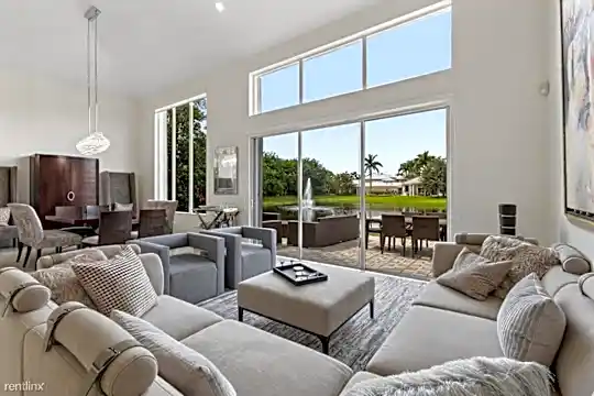 6630 Grande Orchid Way Photo 2