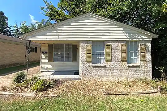 1523 Standridge St Photo 1