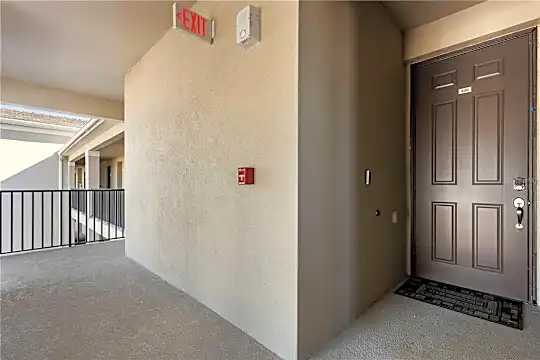 18008 Gawthrop Dr #406 Photo 2
