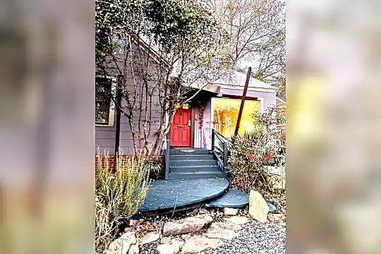 530 Pennsylvania Ave Photo 1