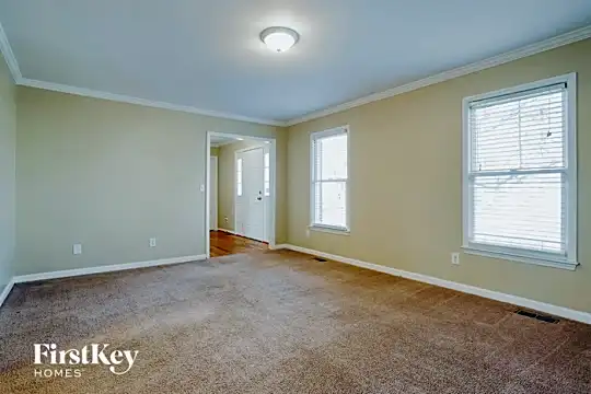 2411 Quaker Landing Road Photo 2