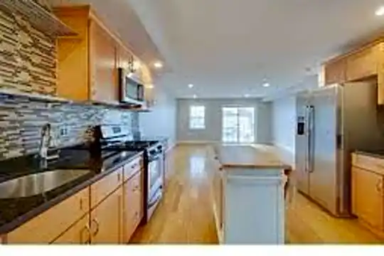 78 College Ave Photo 1