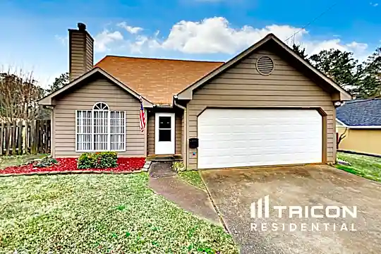 1791 Killarney Drive SW Photo 1