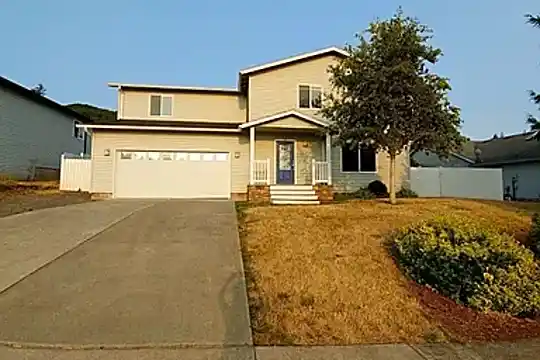 128 Silverdust Dr Photo 2