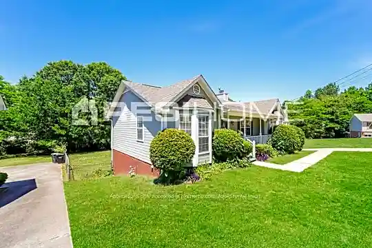 1882 Pebble Lake Drive Photo 2