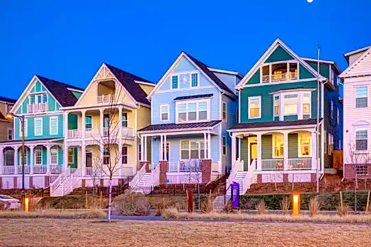 5880 N Beeler-28.jpg