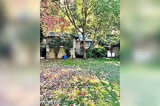 2423 D St Photo 1