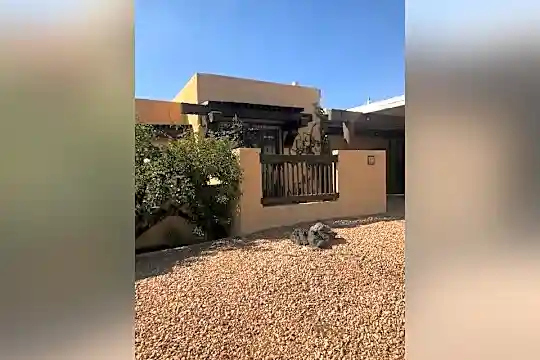31 Casa Hermosa Dr NE Photo 1