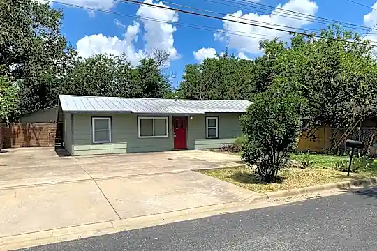 1179 Oak Grove Ave Photo 1